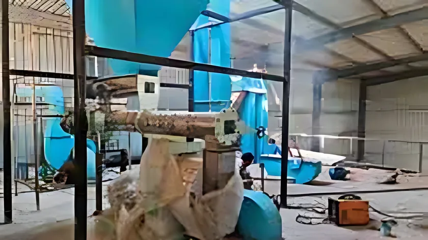 20 TPH Poultry Feed Line – Subhan Feeds plant view